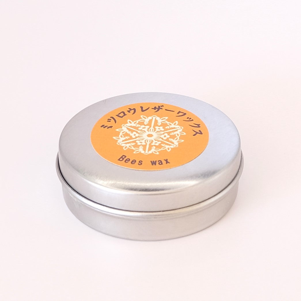 日本蜜蜂　ミツロウ　865g 日本ミツバチの蜜蝋（6g） | さんた屋 <レザークラフトツールの
